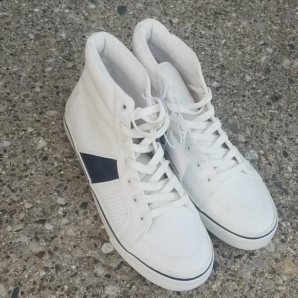 Old Navy Shoes - New! Old Navy shoes size 8